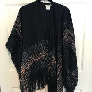 NWOT Sag Harbor Open Poncho